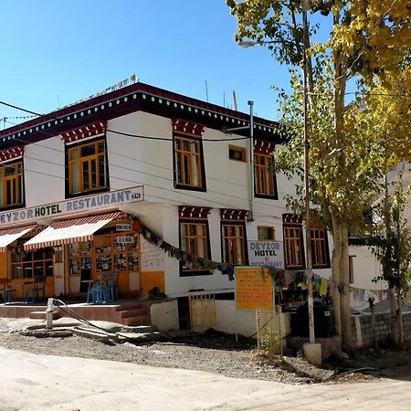 Hotel Deyzor Kaza Exterior foto